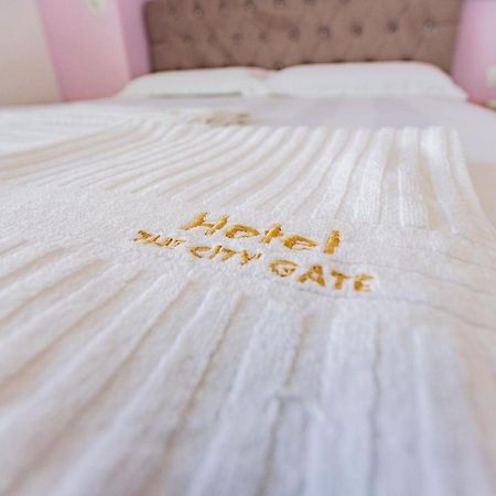 סרנדה The City Gate Hotel מראה חיצוני תמונה