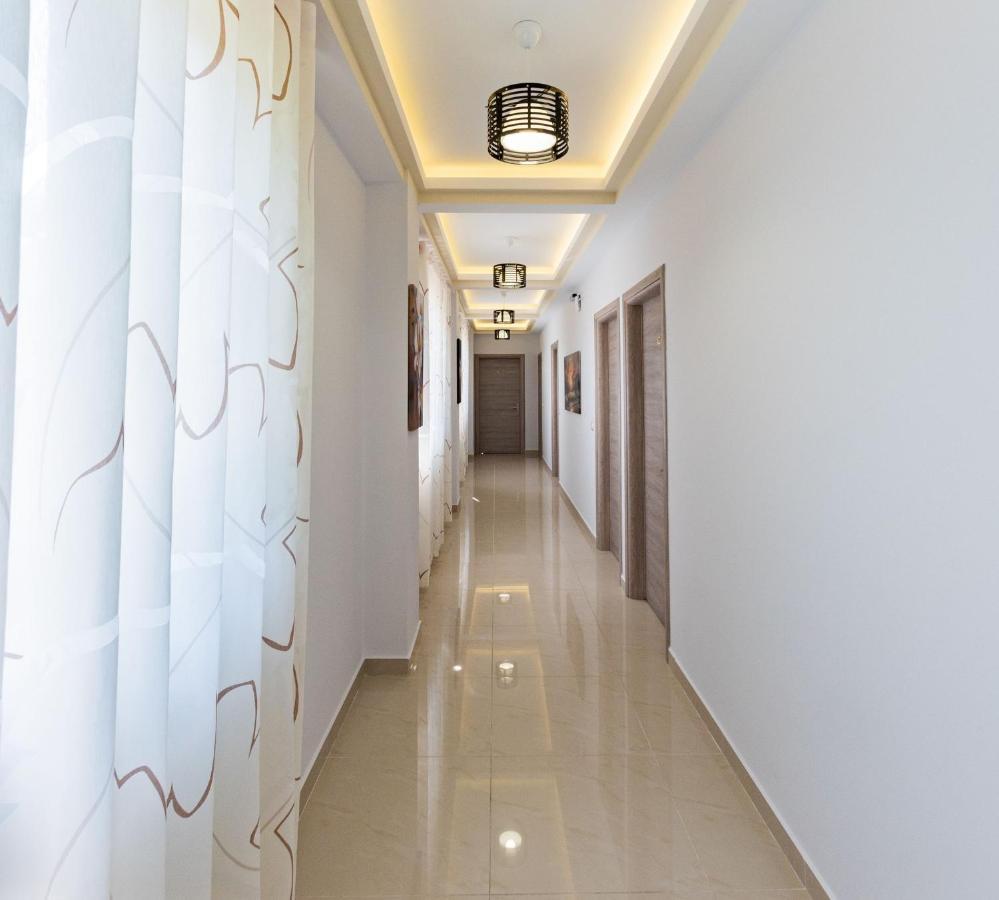 סרנדה The City Gate Hotel מראה חיצוני תמונה
