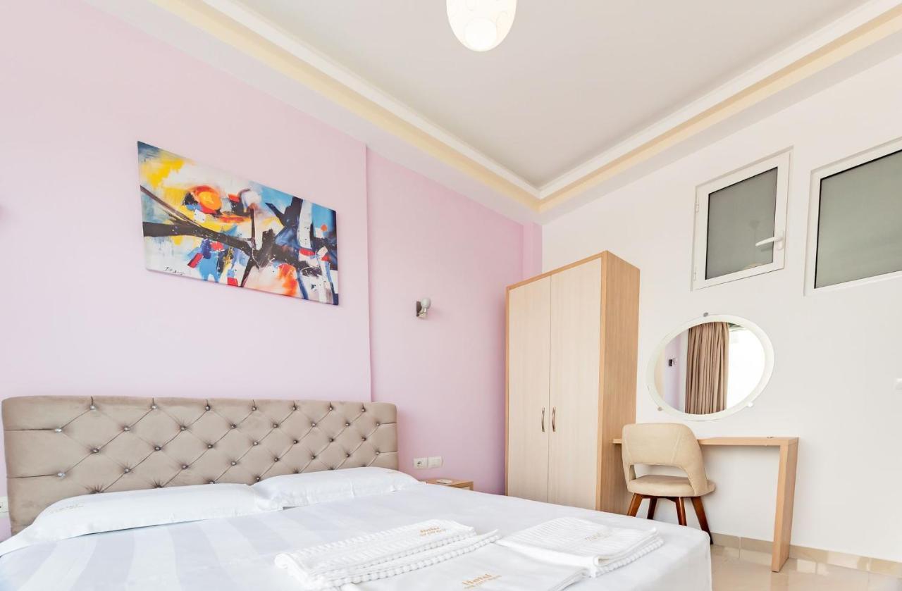 סרנדה The City Gate Hotel מראה חיצוני תמונה