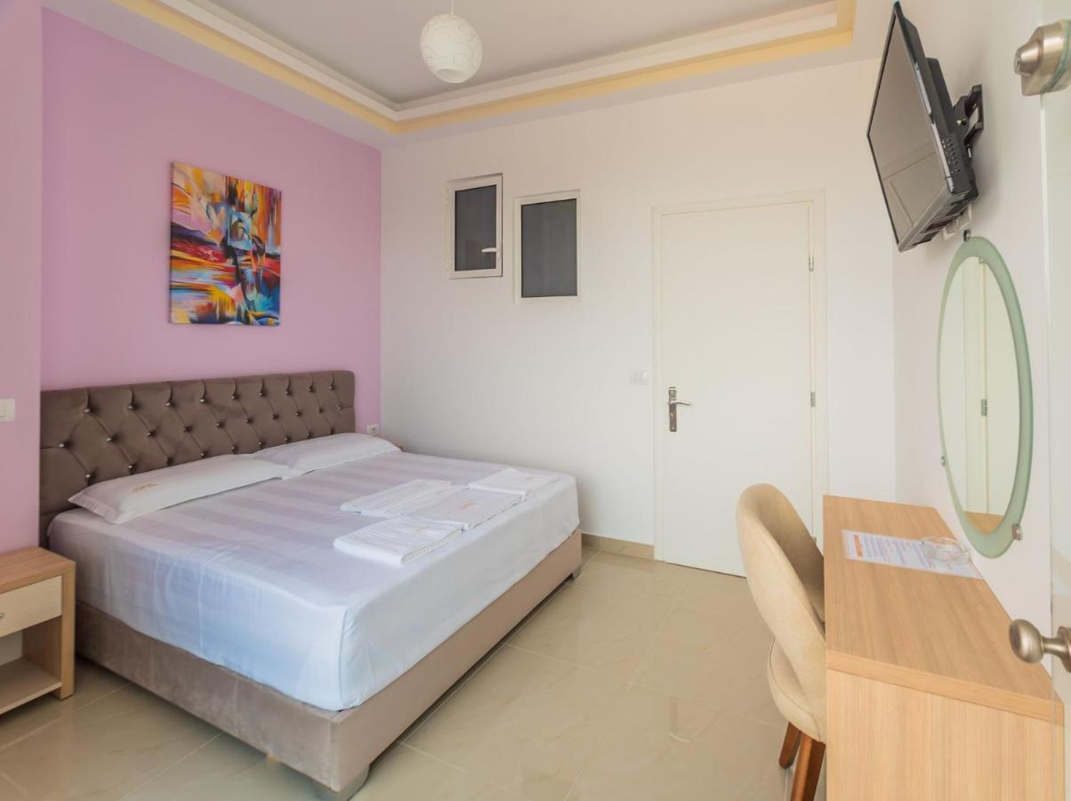 סרנדה The City Gate Hotel מראה חיצוני תמונה