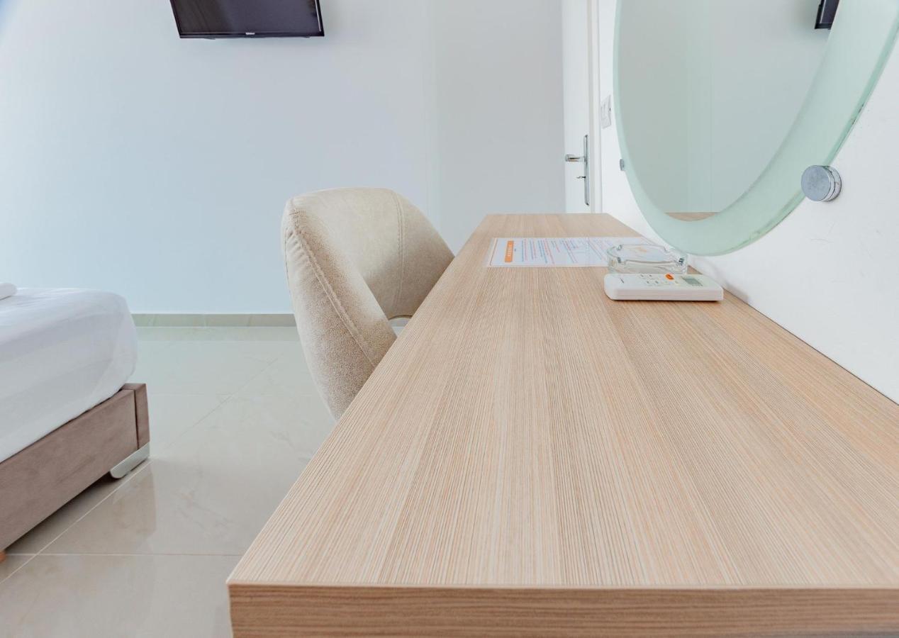 סרנדה The City Gate Hotel מראה חיצוני תמונה